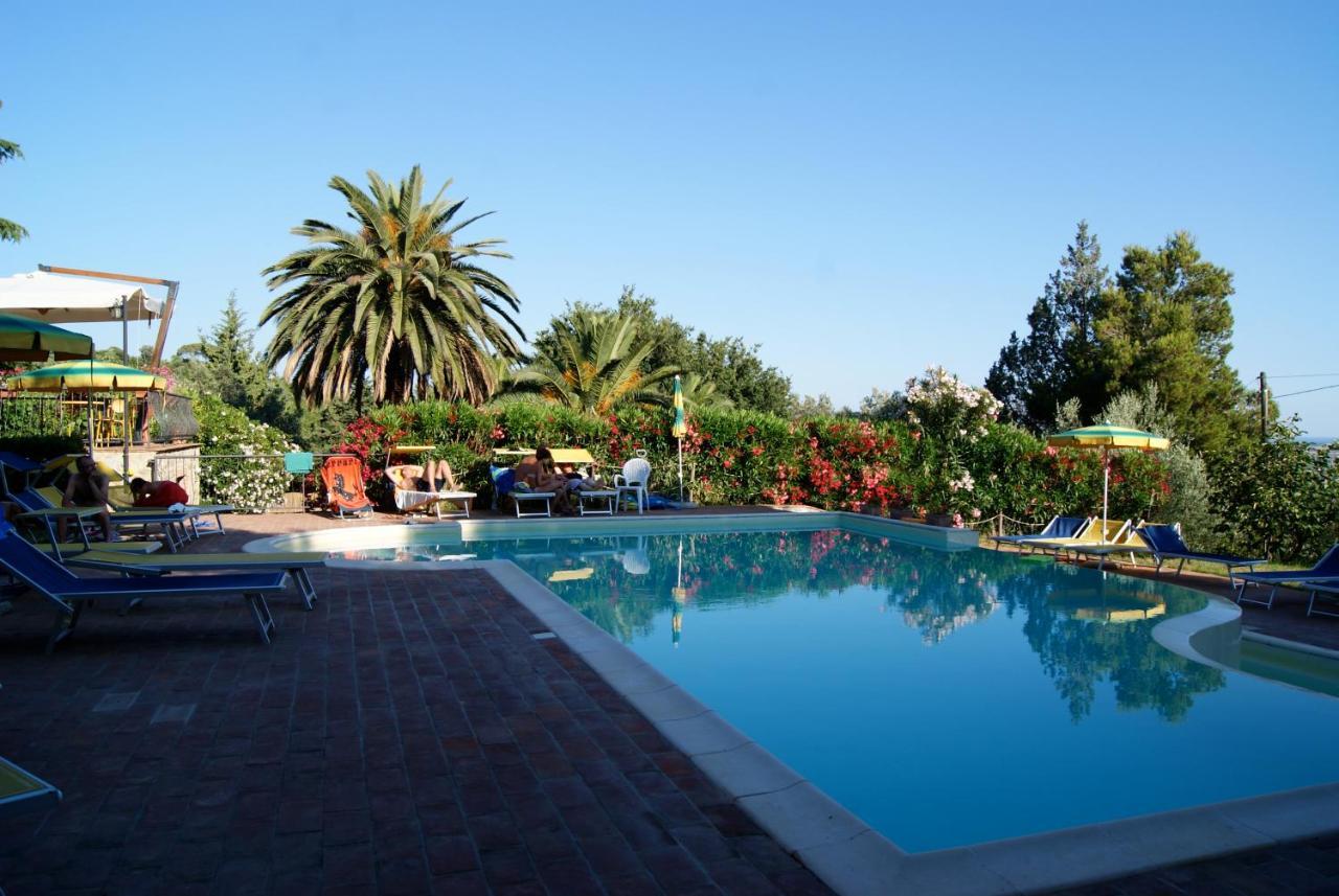 Dolce Vita Campiglia Marittima Buitenkant foto